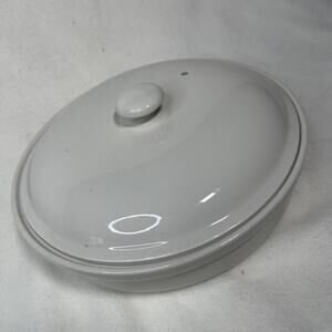 Hall Covered Casserole #2176 Ivory With Lid